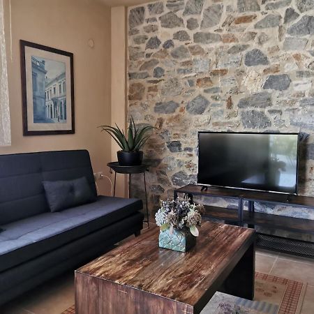 Апартаменты Armonia Petra House Кавала Экстерьер фото