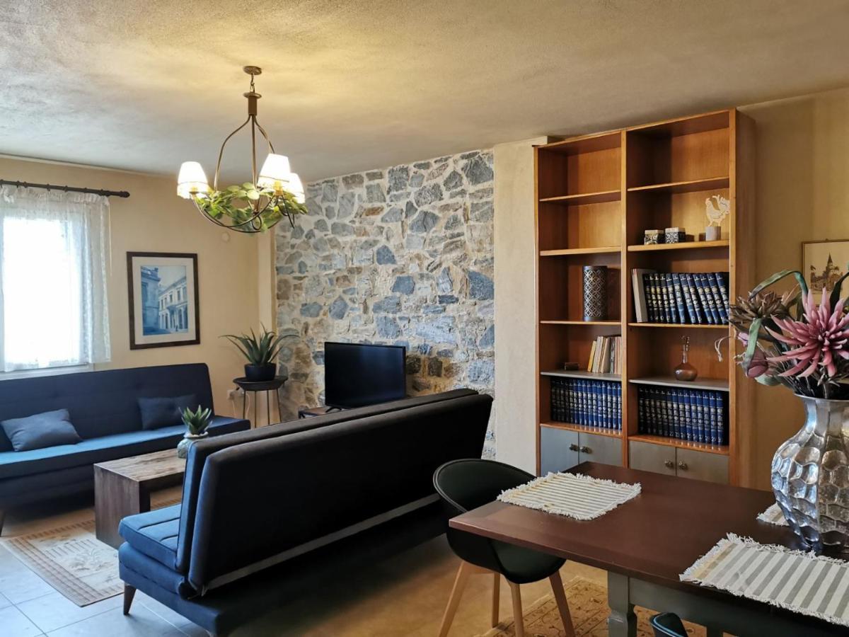 Апартаменты Armonia Petra House Кавала Экстерьер фото